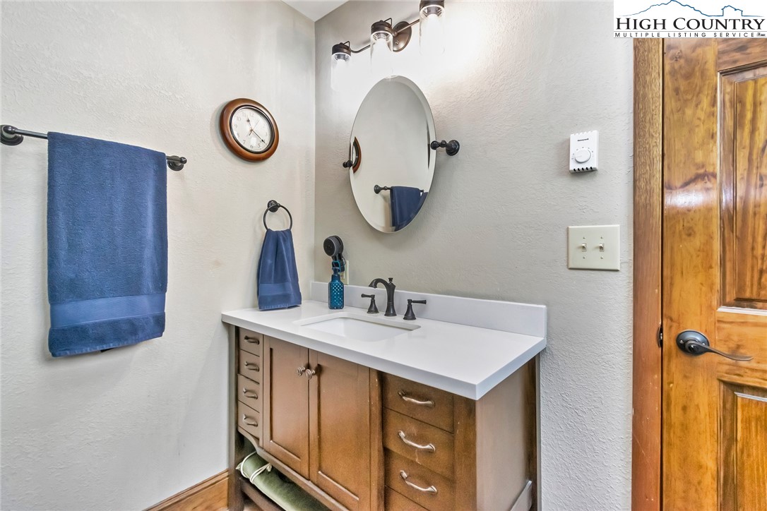91 Red Oak Road Newland, NC 28657 - Photo 29 of 50 Gallery Image 29