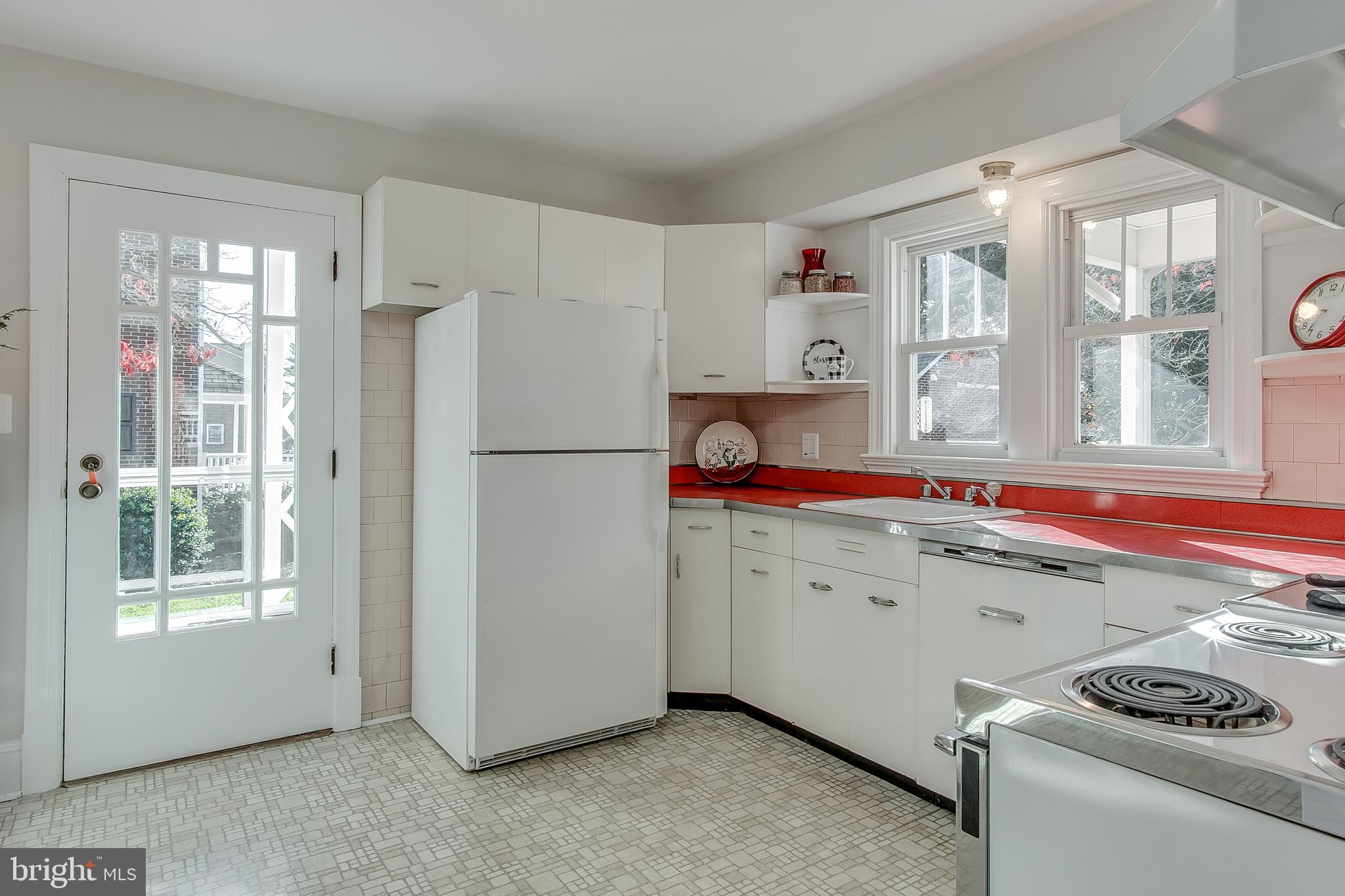 616 West Patrick Street Frederick, MD 21701 - Photo 9 of 29