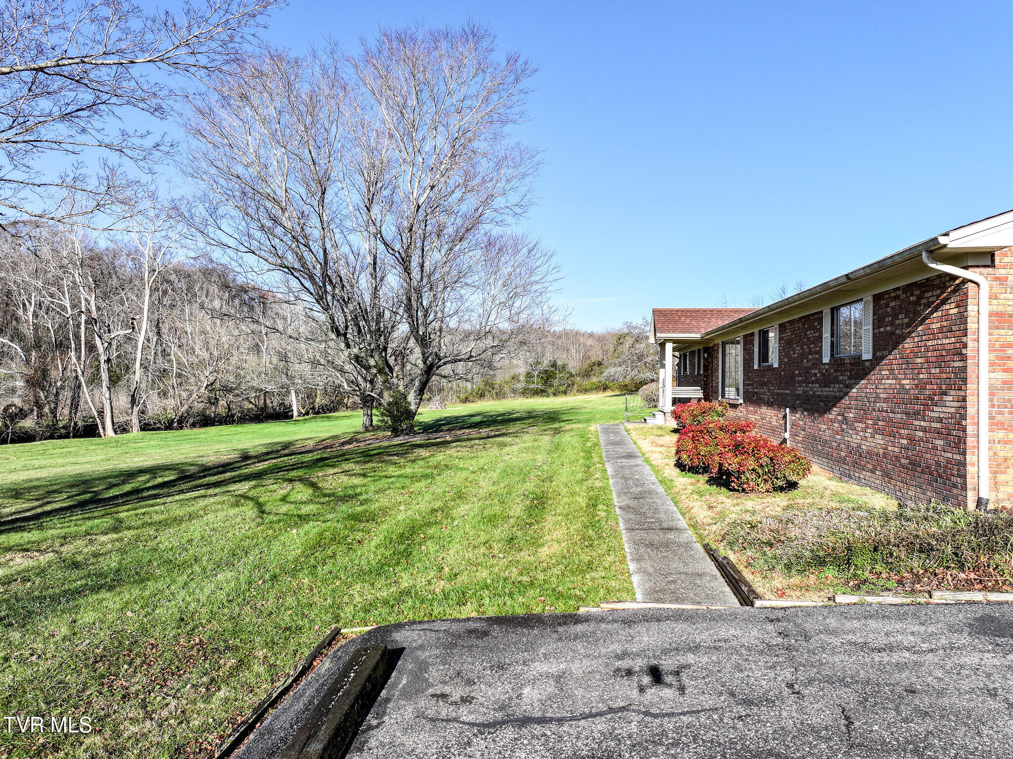 67 Rainbrook Lane Limestone, TN 37681 - Photo 5 of 58 DJI_20241213013538_0045_D