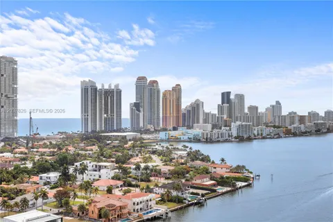 $850,000 | 19195 Northeast 36th Court, Unit 2301, Aventura, FL 33180