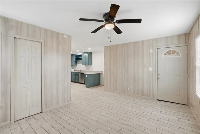 $1,200 | 905 Louisiana Avenue, Unit 1, Corpus Christi, TX 78404