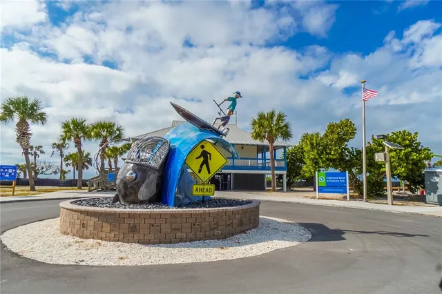 $2,900 | 985 Liberty Street, Englewood, FL 34223