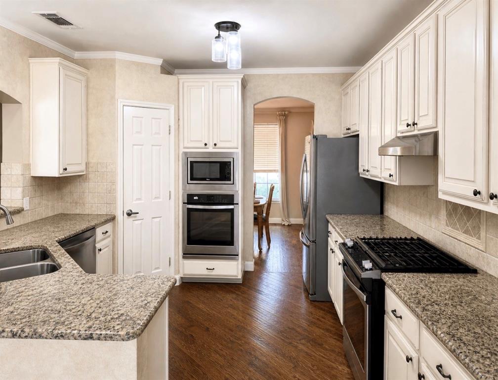 3704 Winding Way Frisco, TX 75035 - Photo 4 of 18