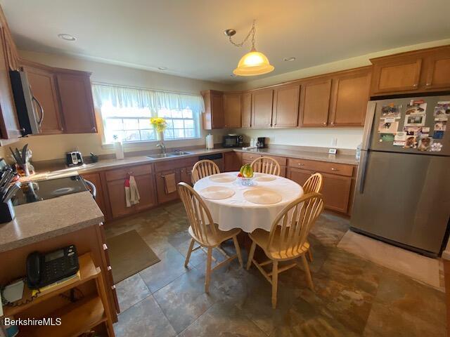 73 Bailey Road Lanesborough, MA 01237 - Photo 3 of 24 lots of counter space