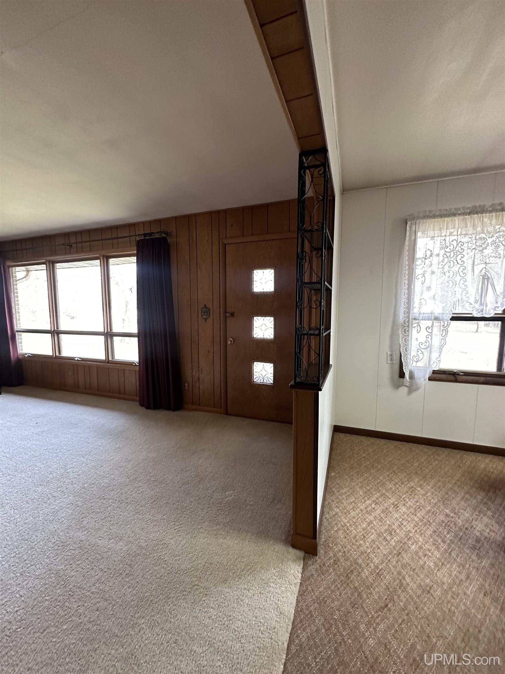 5109 I Road Bark River, MI 49807 - Photo 7 of 36