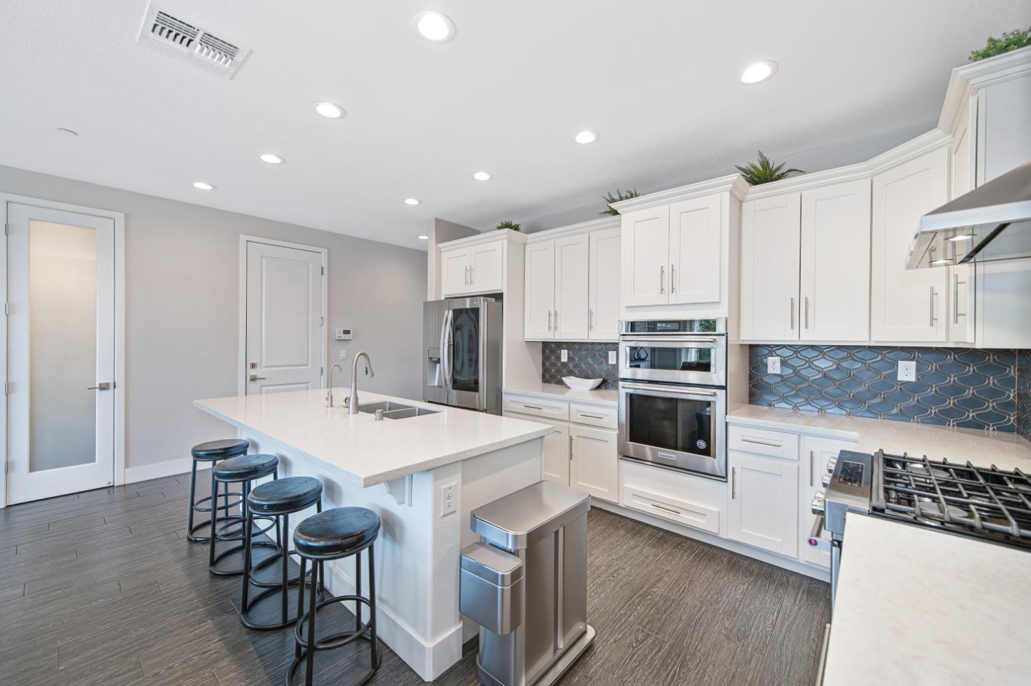 611 Willow Ridge Court Folsom, CA 95630 - Photo 9 of 63