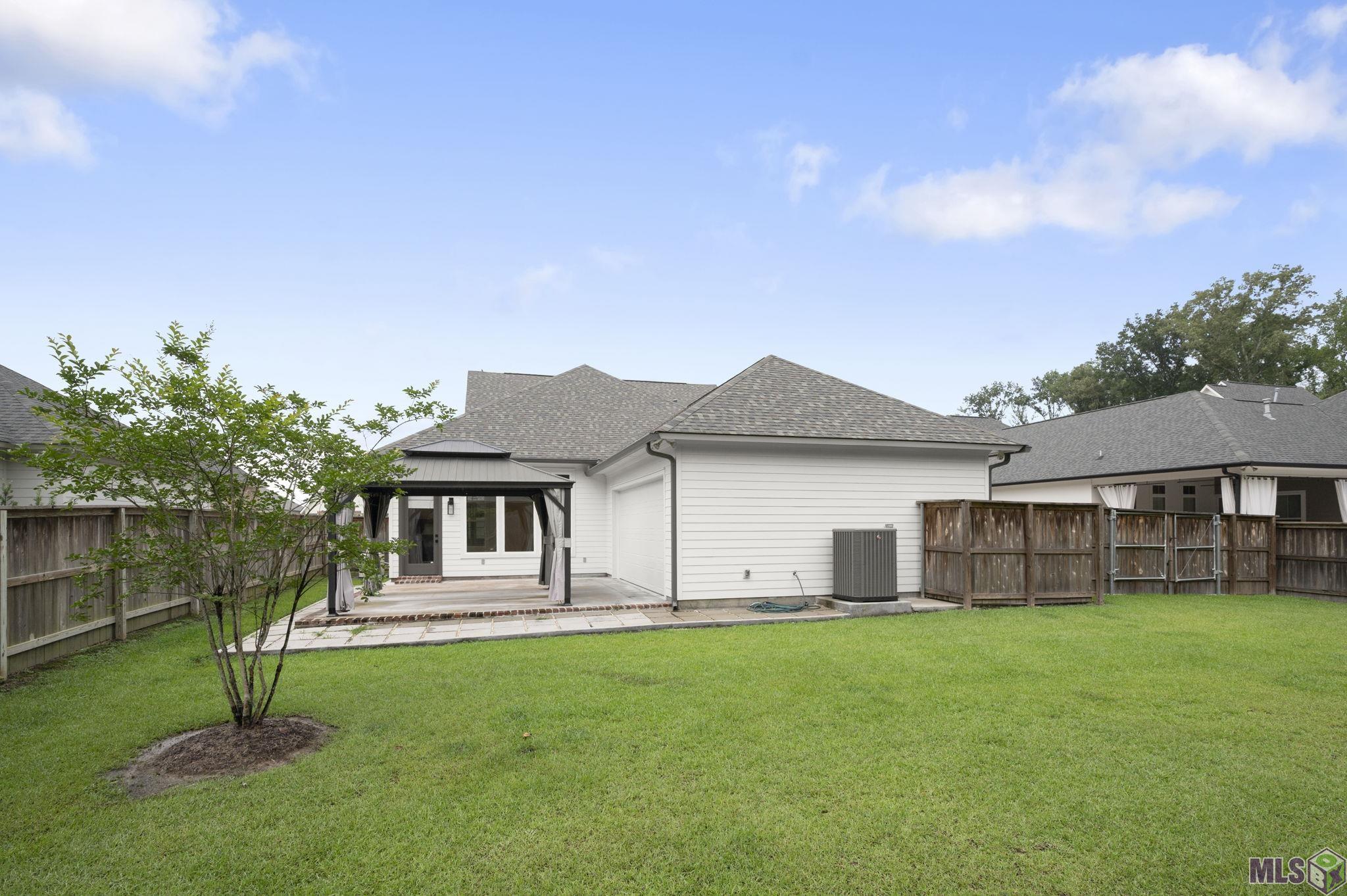 13575 Sawmill Drive Baton Rouge, LA 70818 - Photo 32 of 37