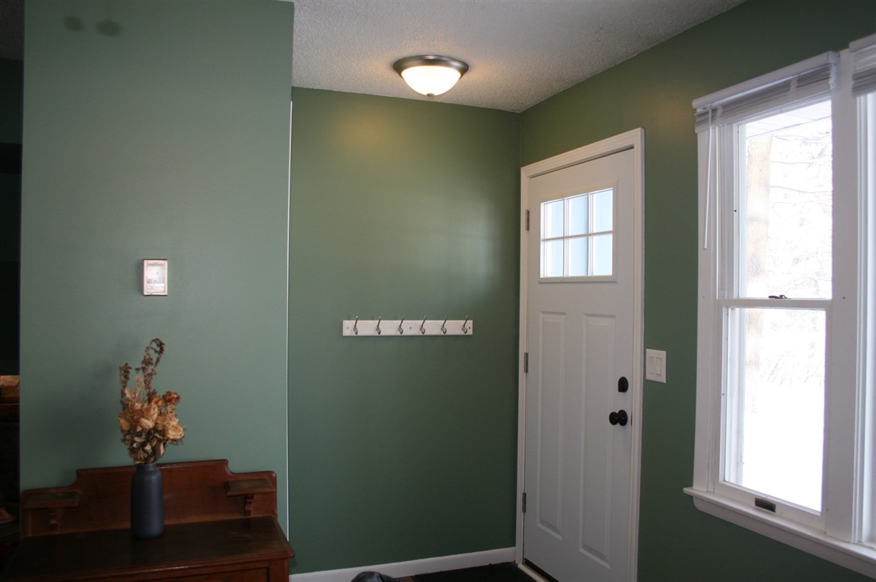 1920 Lardie Road Traverse City, MI 49696 - Photo 9 of 37 1884606-8.JPG