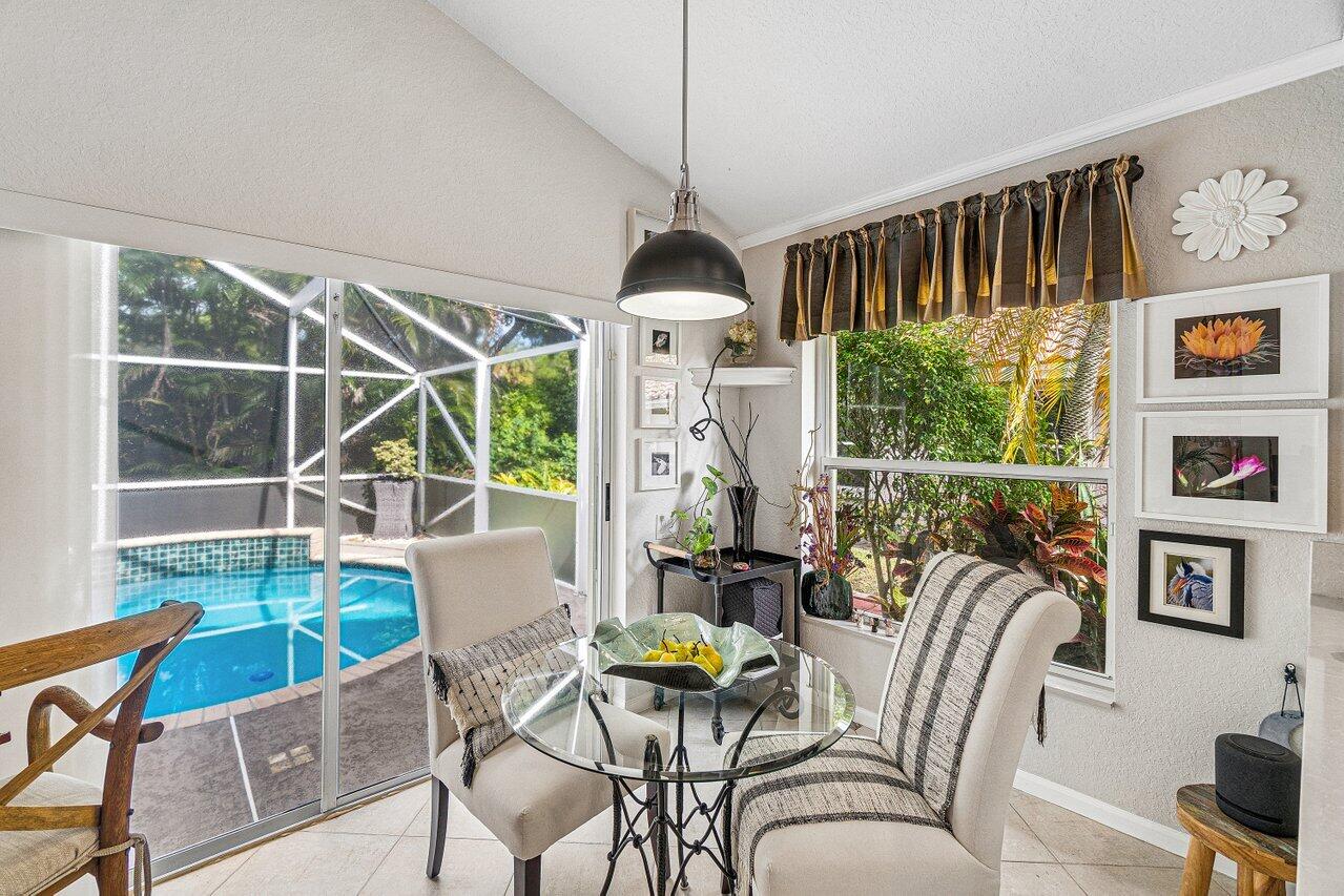 7398 Falls Road West Boynton Beach, FL 33437 - Photo 7 of 22 017-7398FallsRoadWest-BoyntonBeach-FL-33