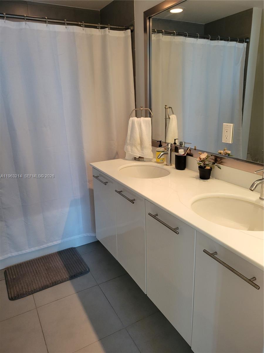 92 Southwest 3rd Street, Unit 2107 Miami, FL 33130 - Photo 11 of 24