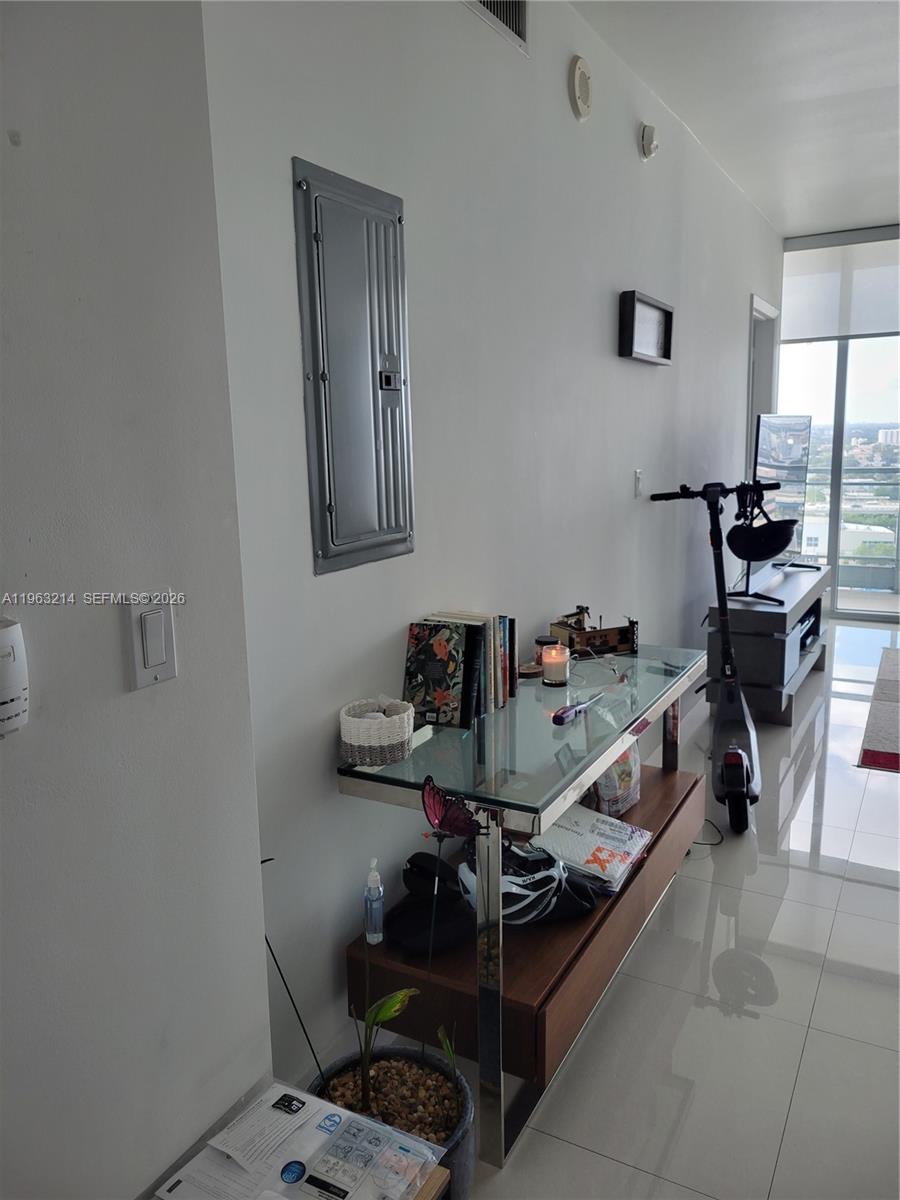 92 Southwest 3rd Street, Unit 2107 Miami, FL 33130 - Photo 15 of 24