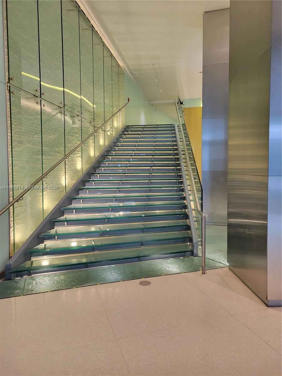 92 Southwest 3rd Street, Unit 2107 Miami, FL 33130 - Photo 20 of 24