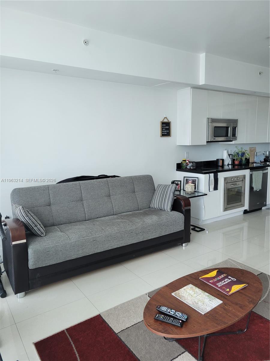 92 Southwest 3rd Street, Unit 2107 Miami, FL 33130 - Photo 5 of 24