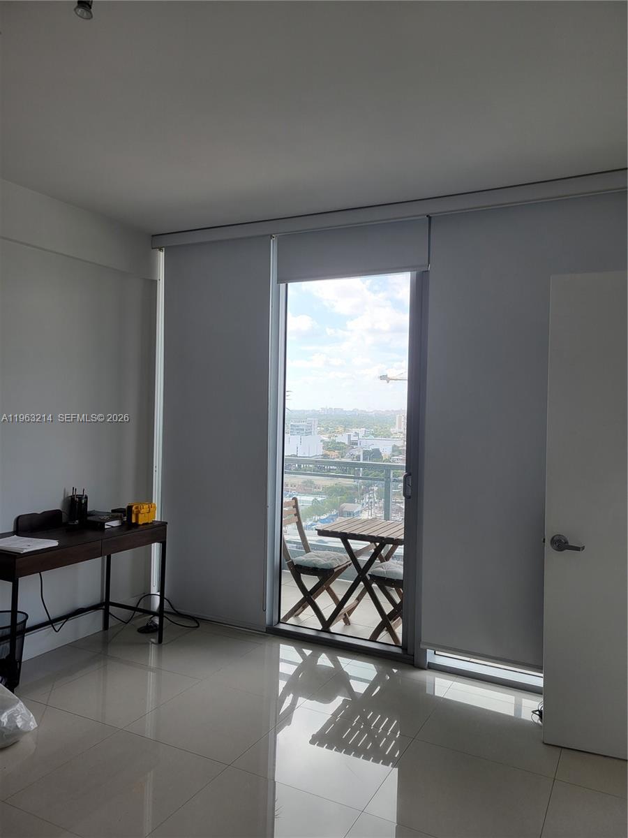 92 Southwest 3rd Street, Unit 2107 Miami, FL 33130 - Photo 8 of 24