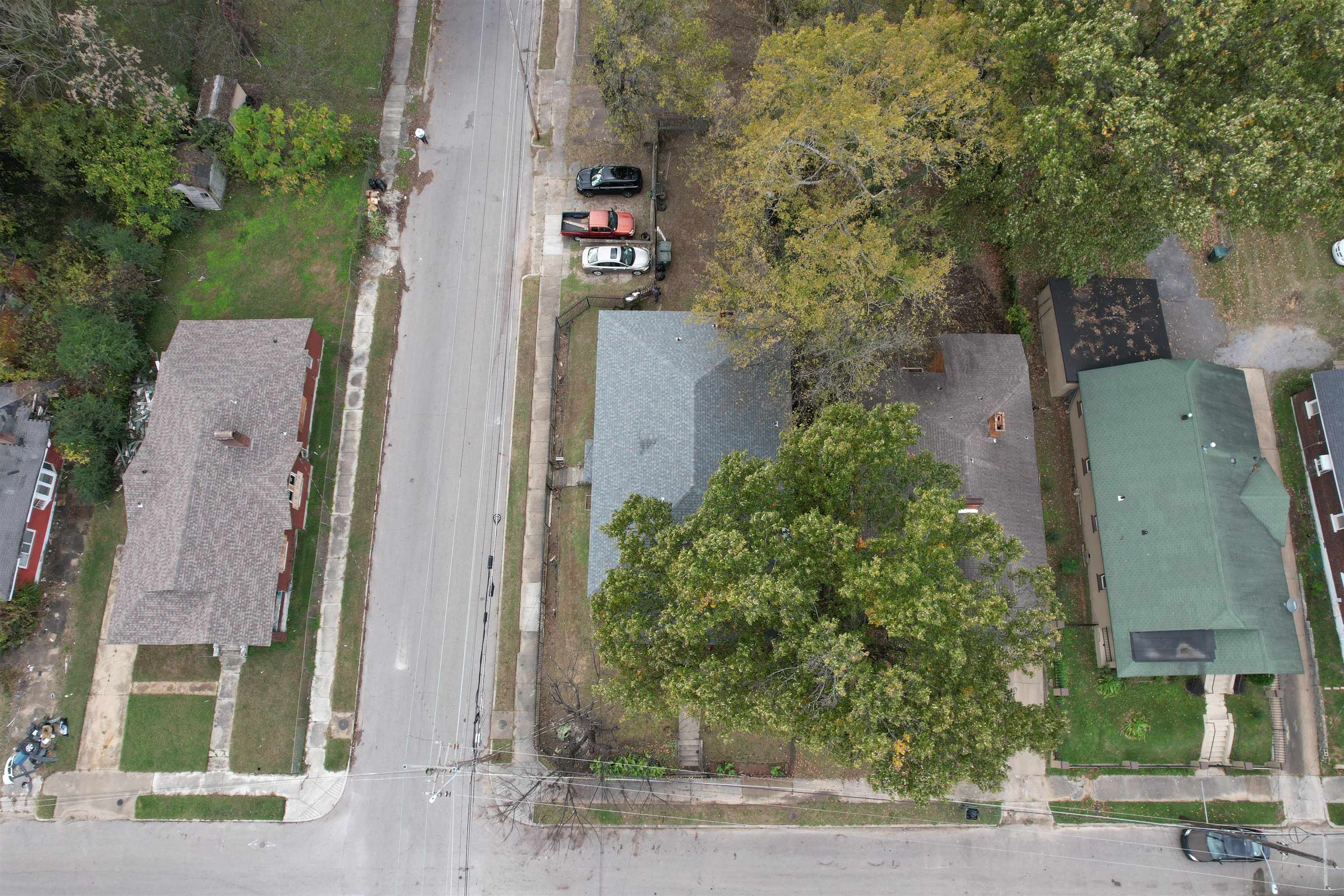 1009 Rozelle Street Memphis, TN 38114 - Photo 6 of 40