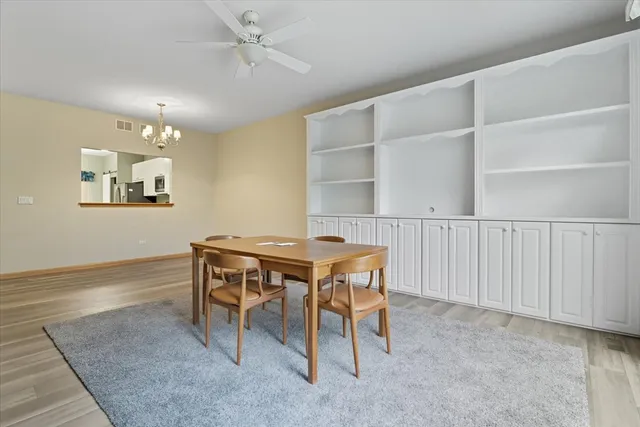 $297,000 | 2346 Ashbrook Lane, Grayslake, IL 60030