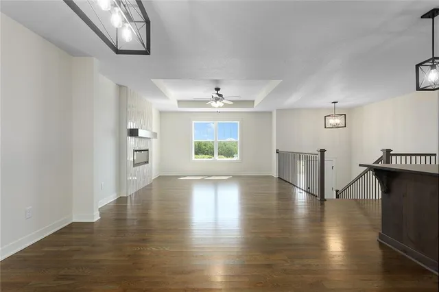 $375,000 | 1320 North Holland Court, Independence, MO 64056