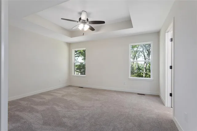 $375,000 | 1320 North Holland Court, Independence, MO 64056