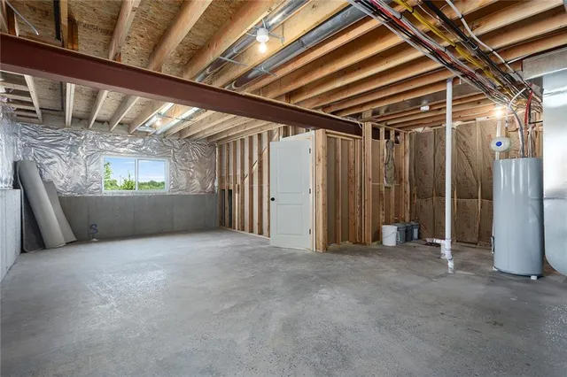 $375,000 | 1320 North Holland Court, Independence, MO 64056