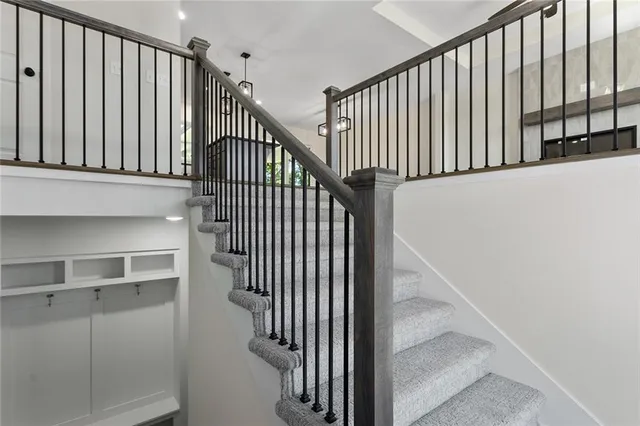 $375,000 | 1320 North Holland Court, Independence, MO 64056