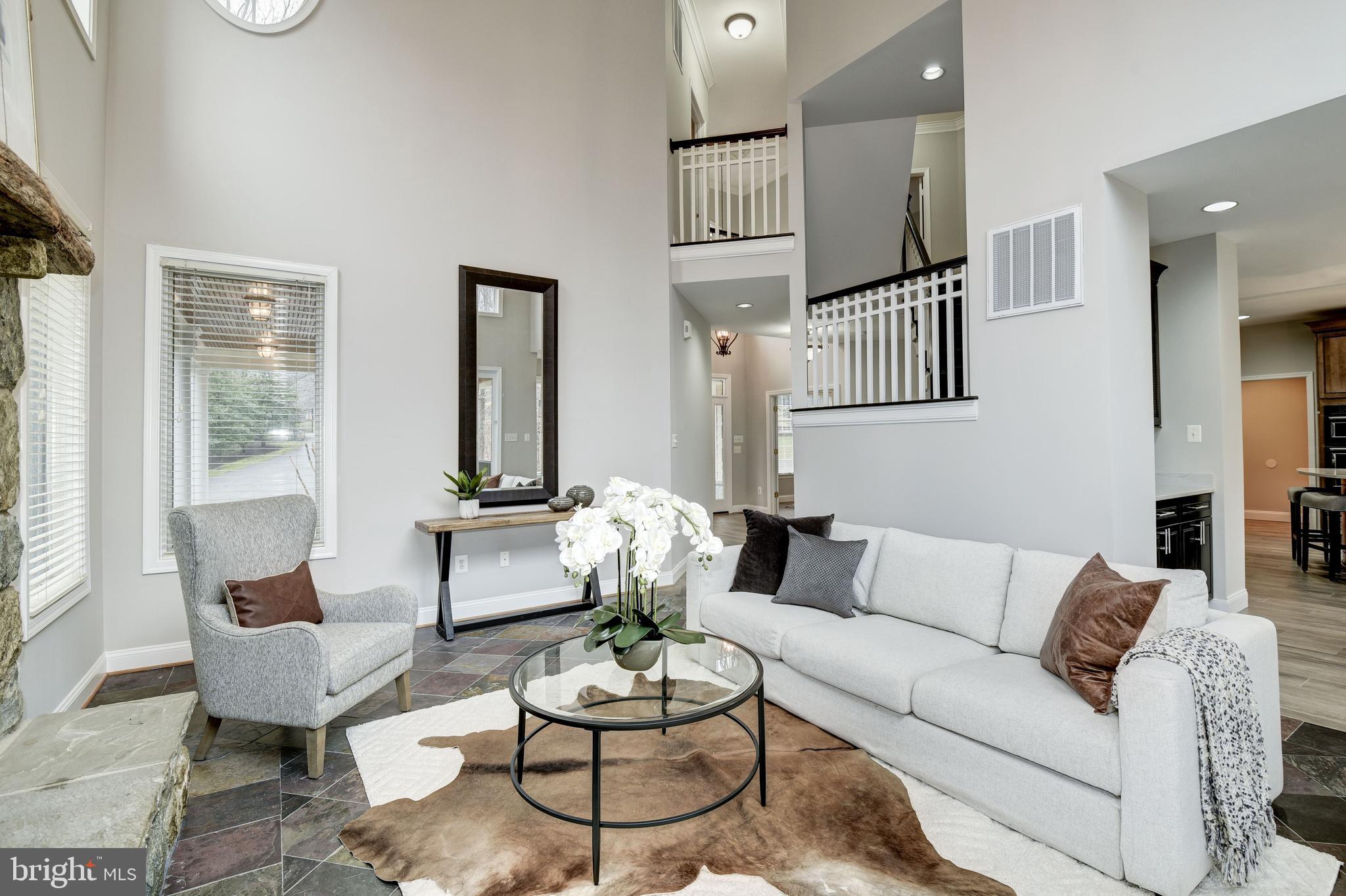 15818 Laughlin Lane Silver Spring, MD 20906 - Photo 14 of 60 Great room