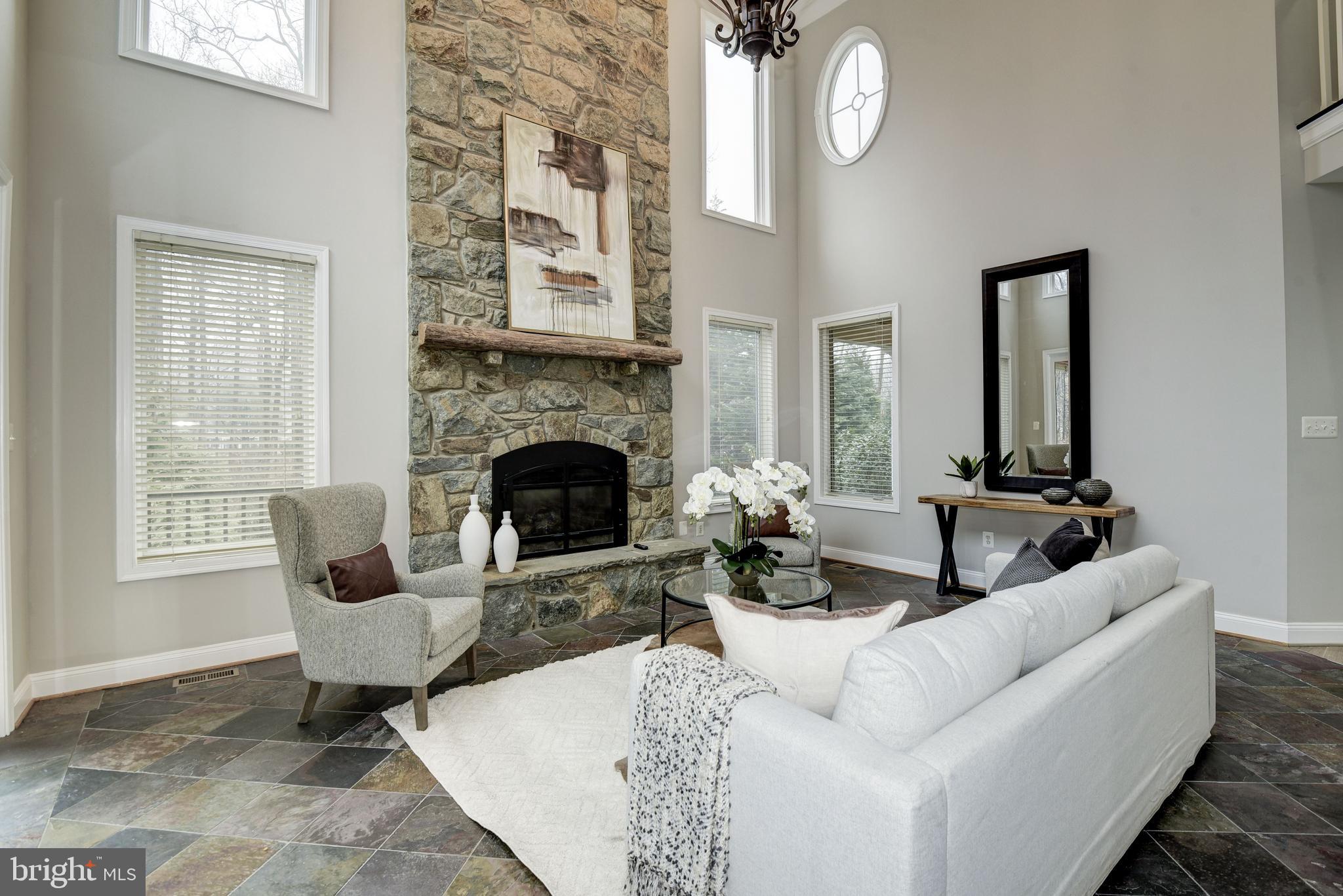 15818 Laughlin Lane Silver Spring, MD 20906 - Photo 15 of 60 Great room