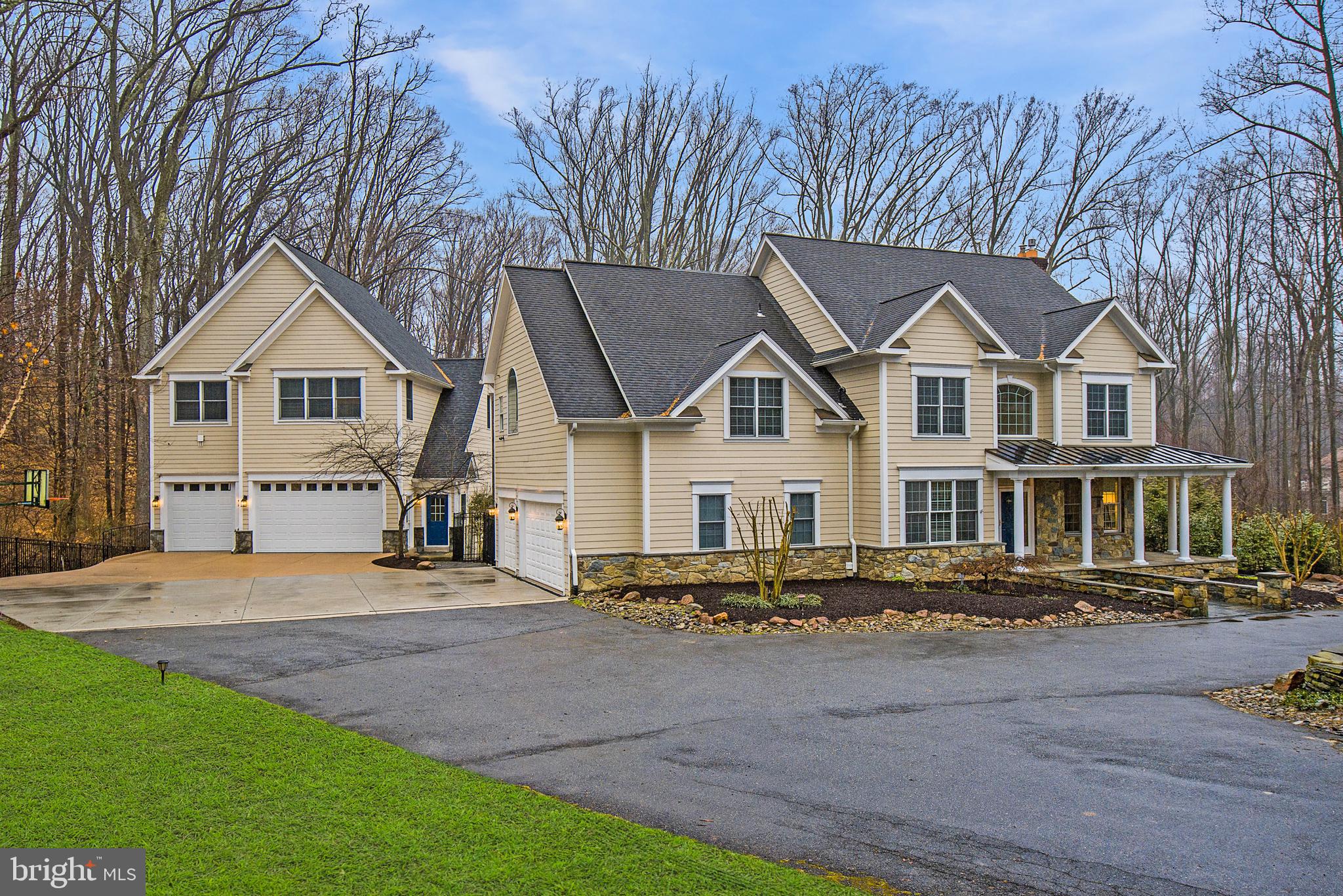 15818 Laughlin Lane Silver Spring, MD 20906 - Photo 3 of 60 Front and detached garage