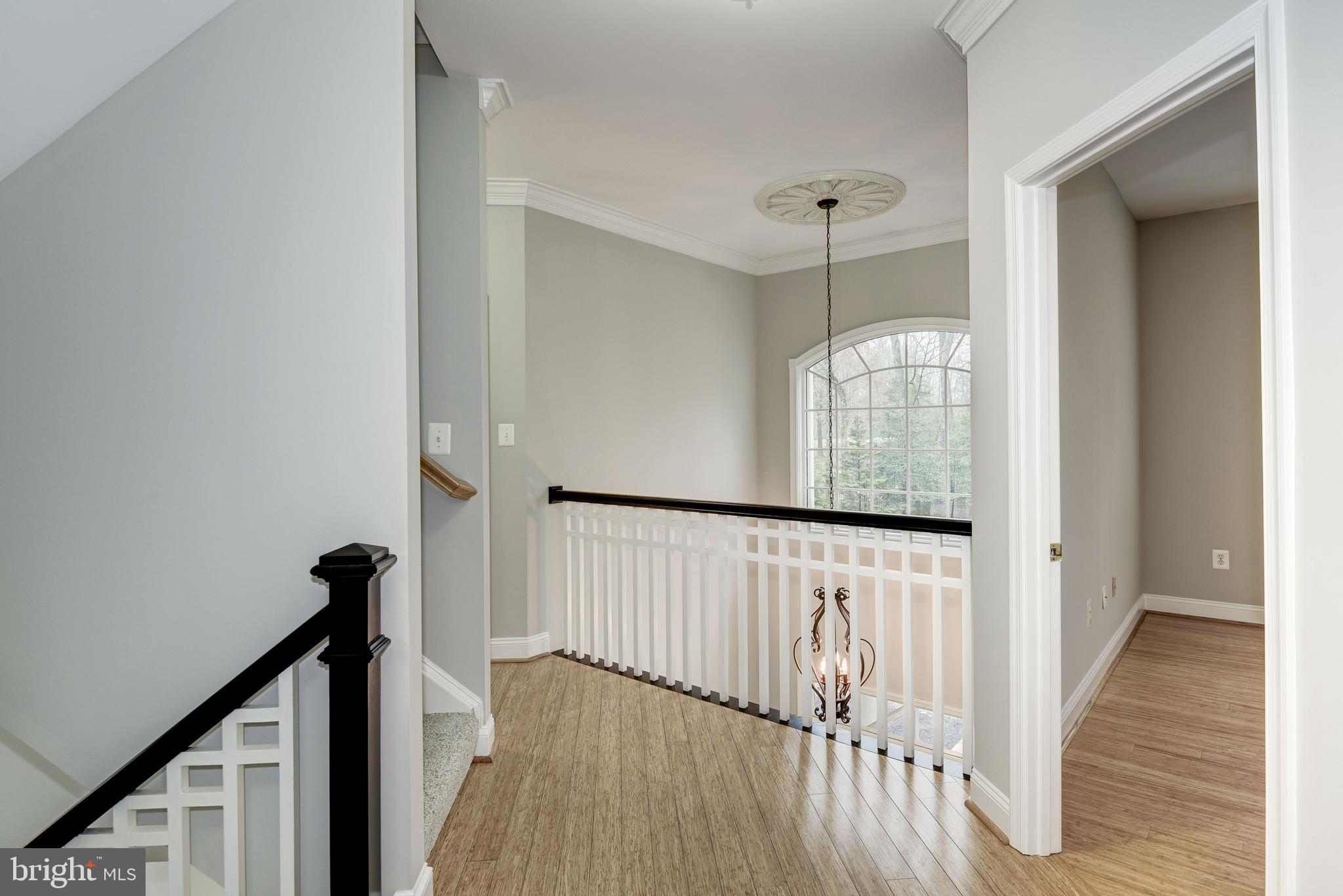 15818 Laughlin Lane Silver Spring, MD 20906 - Photo 27 of 60 Upper level landing