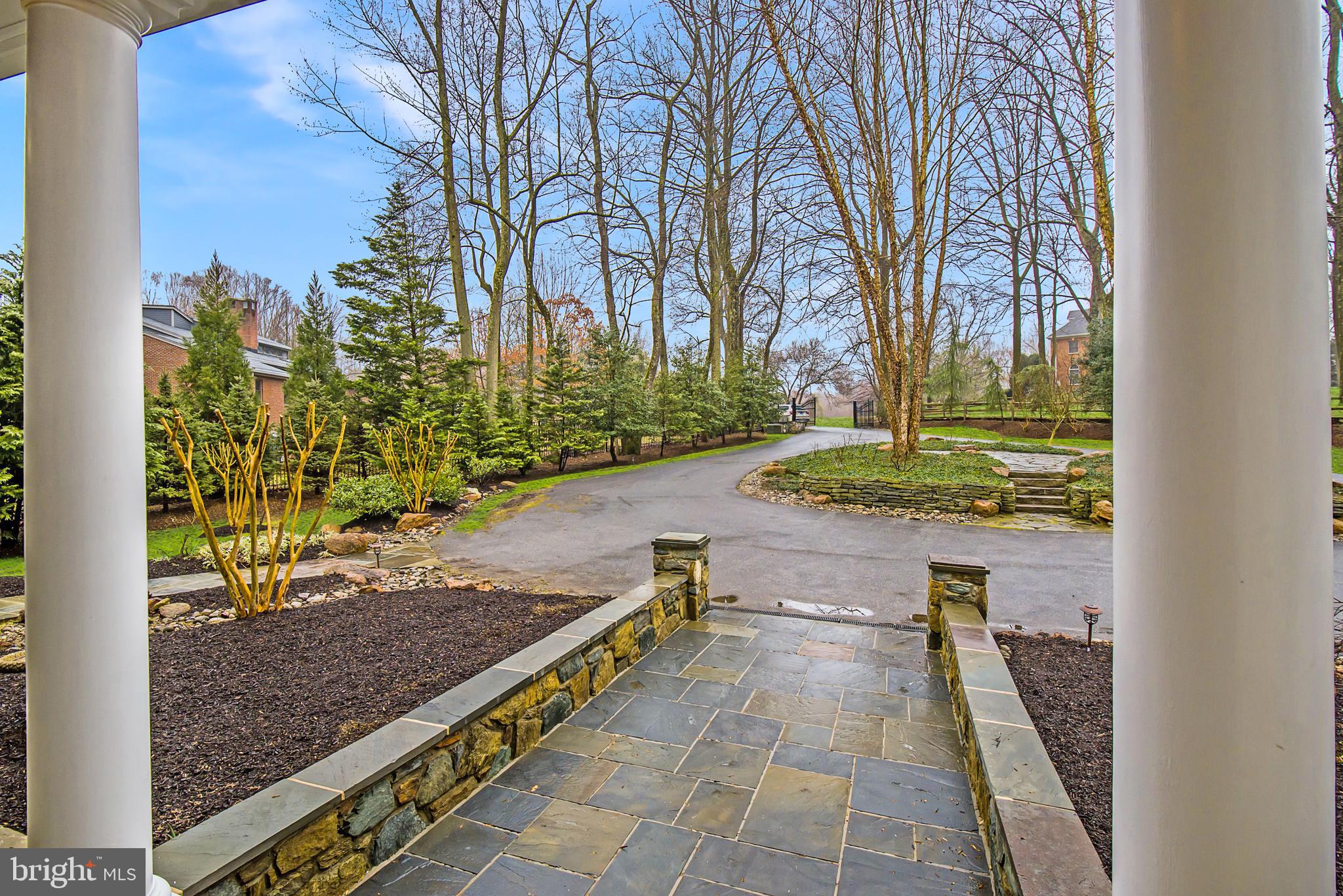 15818 Laughlin Lane Silver Spring, MD 20906 - Photo 4 of 60