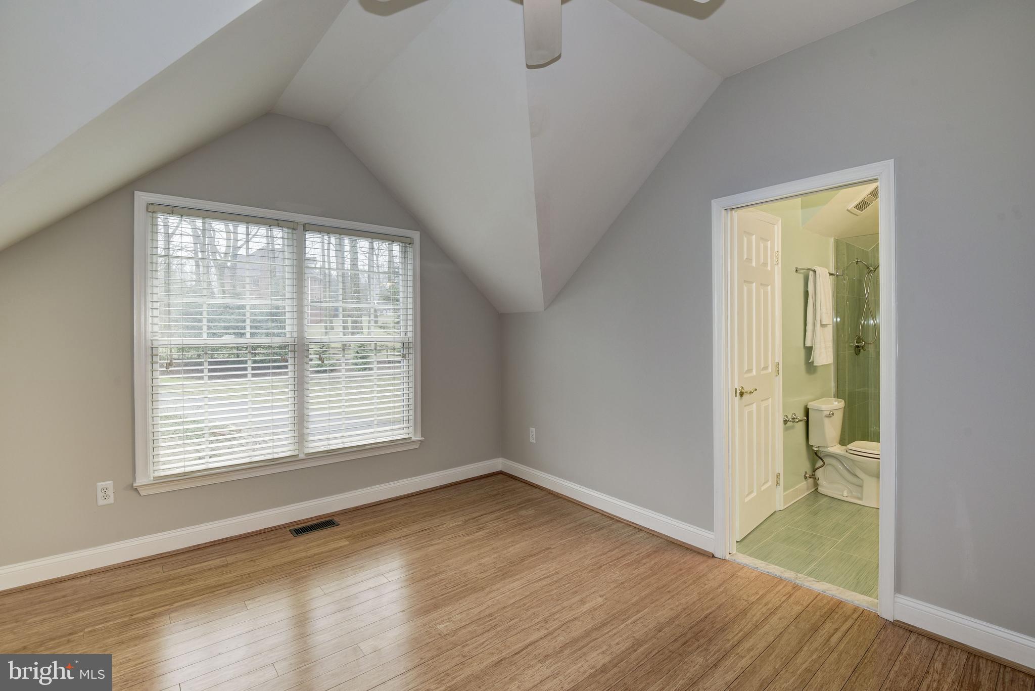 15818 Laughlin Lane Silver Spring, MD 20906 - Photo 37 of 60 4th bedroom