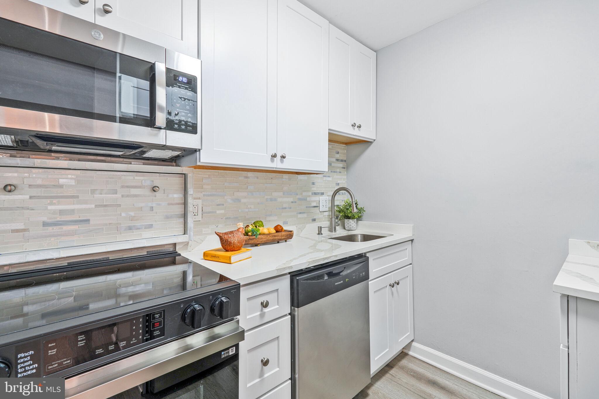 1425 4th Street Southwest, Unit A117 Washington, DC 20024 - Photo 20 of 59 Kitchen