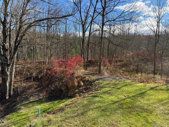 $379,900 | 104 Phillipsport Road North, Wurtsboro, NY 12790