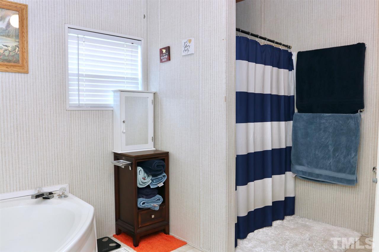 1635 Crawford Road Graham, NC 27253 - Photo 16 of 30 Gallery Image 16