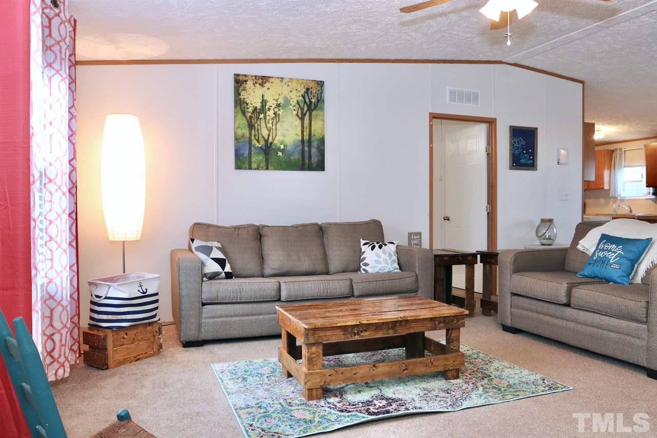1635 Crawford Road Graham, NC 27253 - Photo 4 of 30 Gallery Image 4