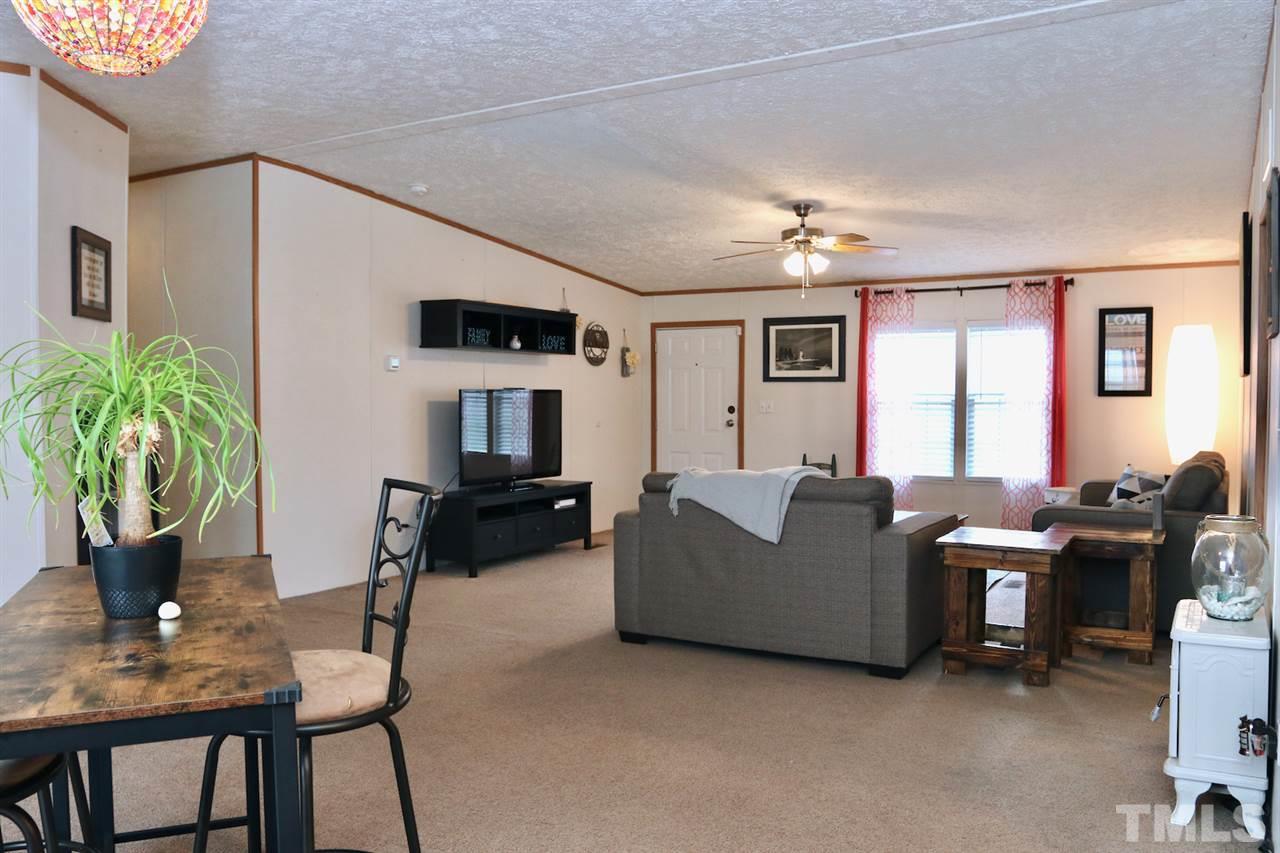 1635 Crawford Road Graham, NC 27253 - Photo 6 of 30 Gallery Image 6