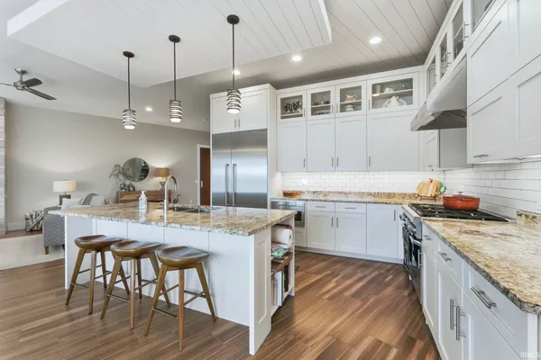 $1,150,000 | 2314 Winona Avenue, Winona Lake, IN 46590