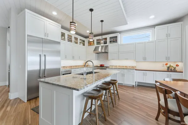 $1,150,000 | 2314 Winona Avenue, Winona Lake, IN 46590