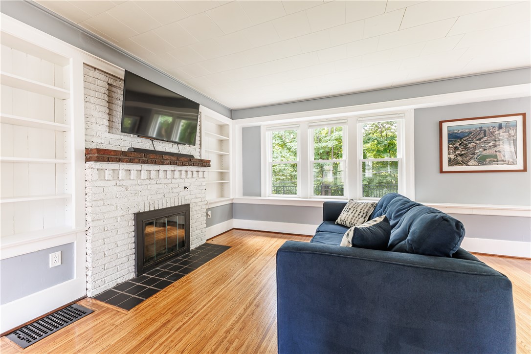 83 Wildmere Road Irondequoit, NY 14617 - Photo 13 of 48