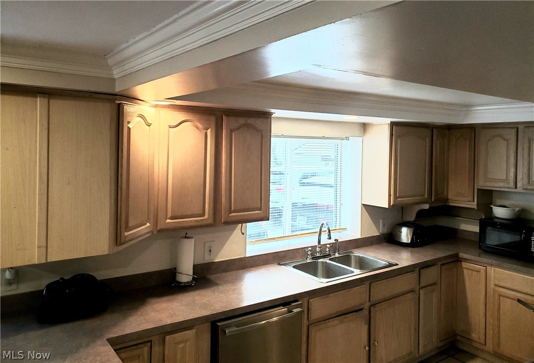4033 Wood Road Madison, OH 44057 - Photo 17 of 31