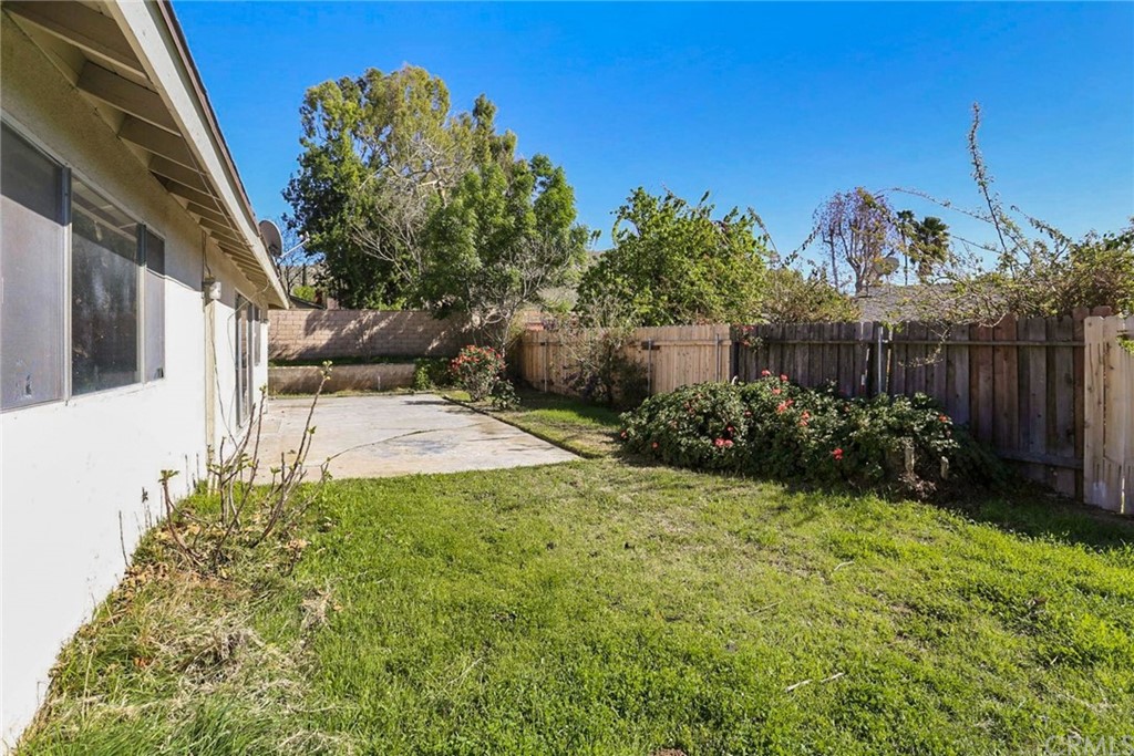 340 Maravilla Drive Riverside, CA 92507 - Photo 35 of 35 a view of a back yard