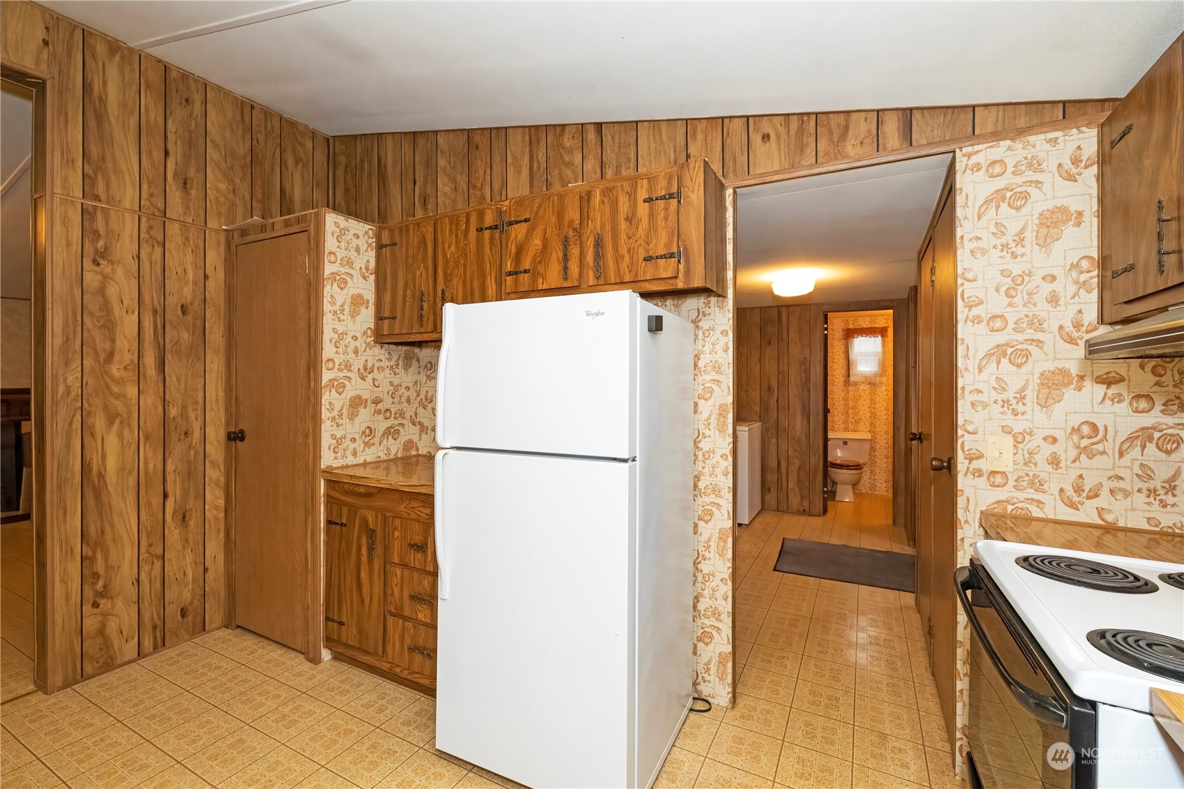 6810 Sidney Road Southwest Port Orchard, WA 98367 - Photo 14 of 26 Gallery Image 14