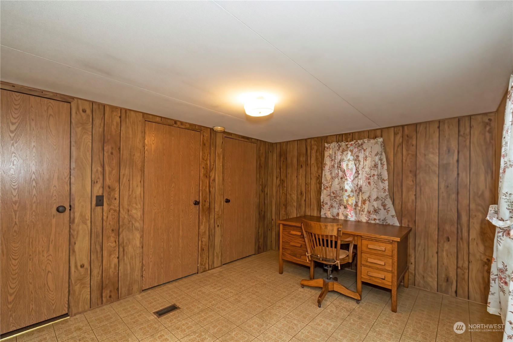 6810 Sidney Road Southwest Port Orchard, WA 98367 - Photo 21 of 26 Gallery Image 21