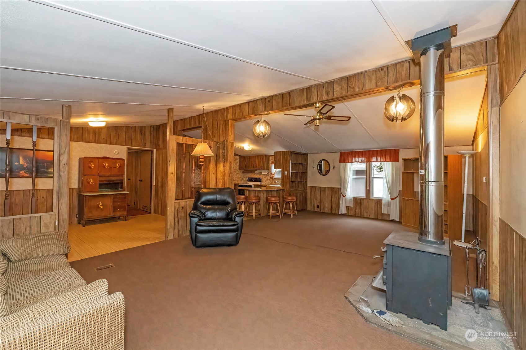 6810 Sidney Road Southwest Port Orchard, WA 98367 - Photo 8 of 26 Gallery Image 8