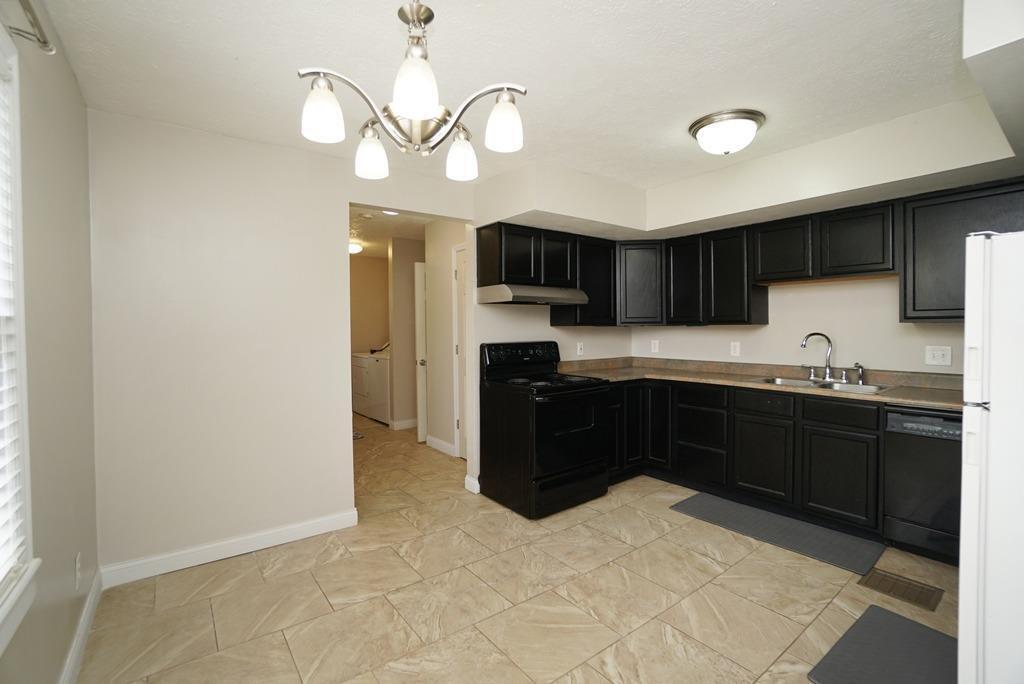 2033 Tuley Road Hamilton, OH 45015 - Photo 6 of 24 Gallery Image 6