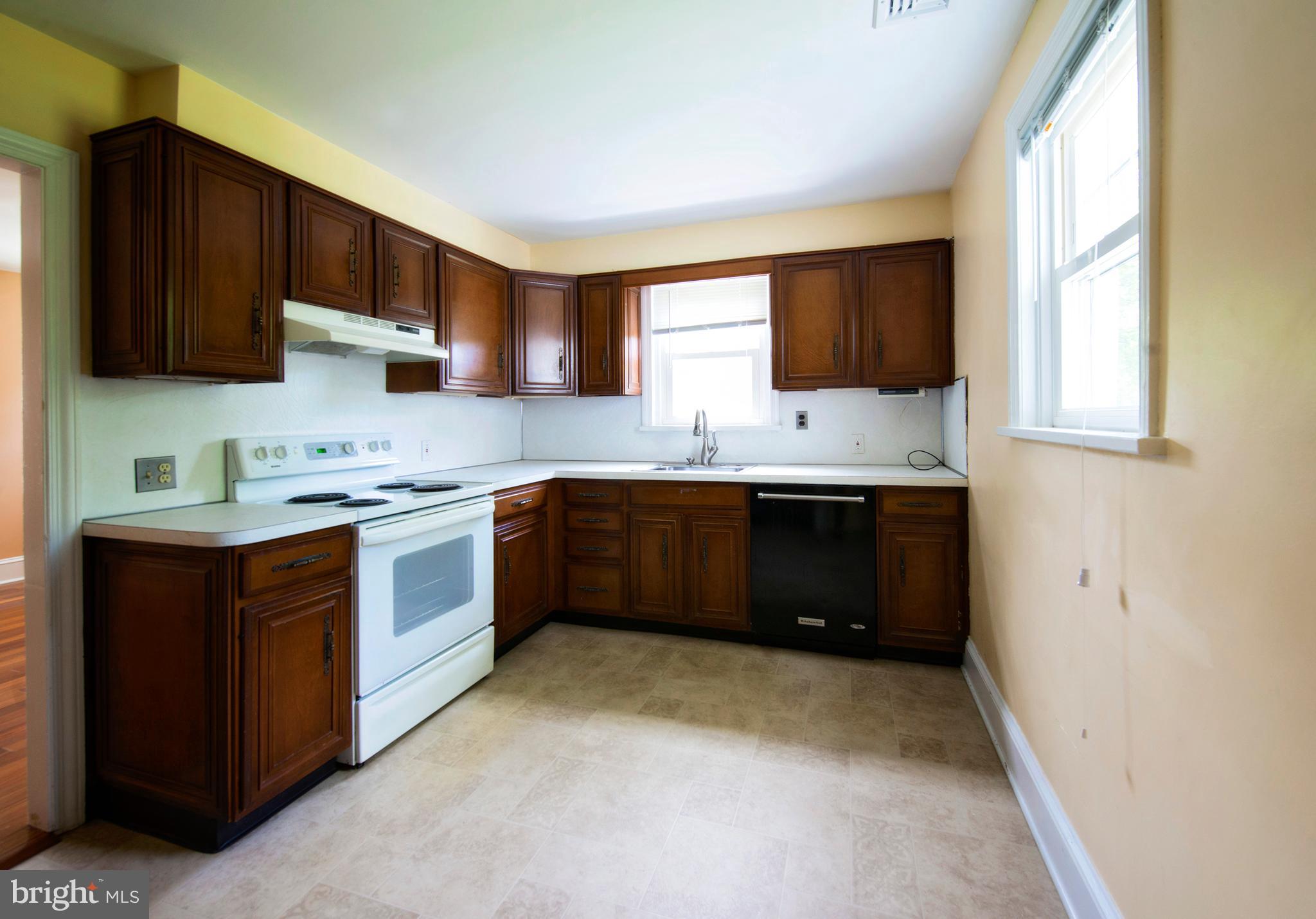 2467 Park Road Warrington, PA 18976 - Photo 22 of 29 Gallery Image 22