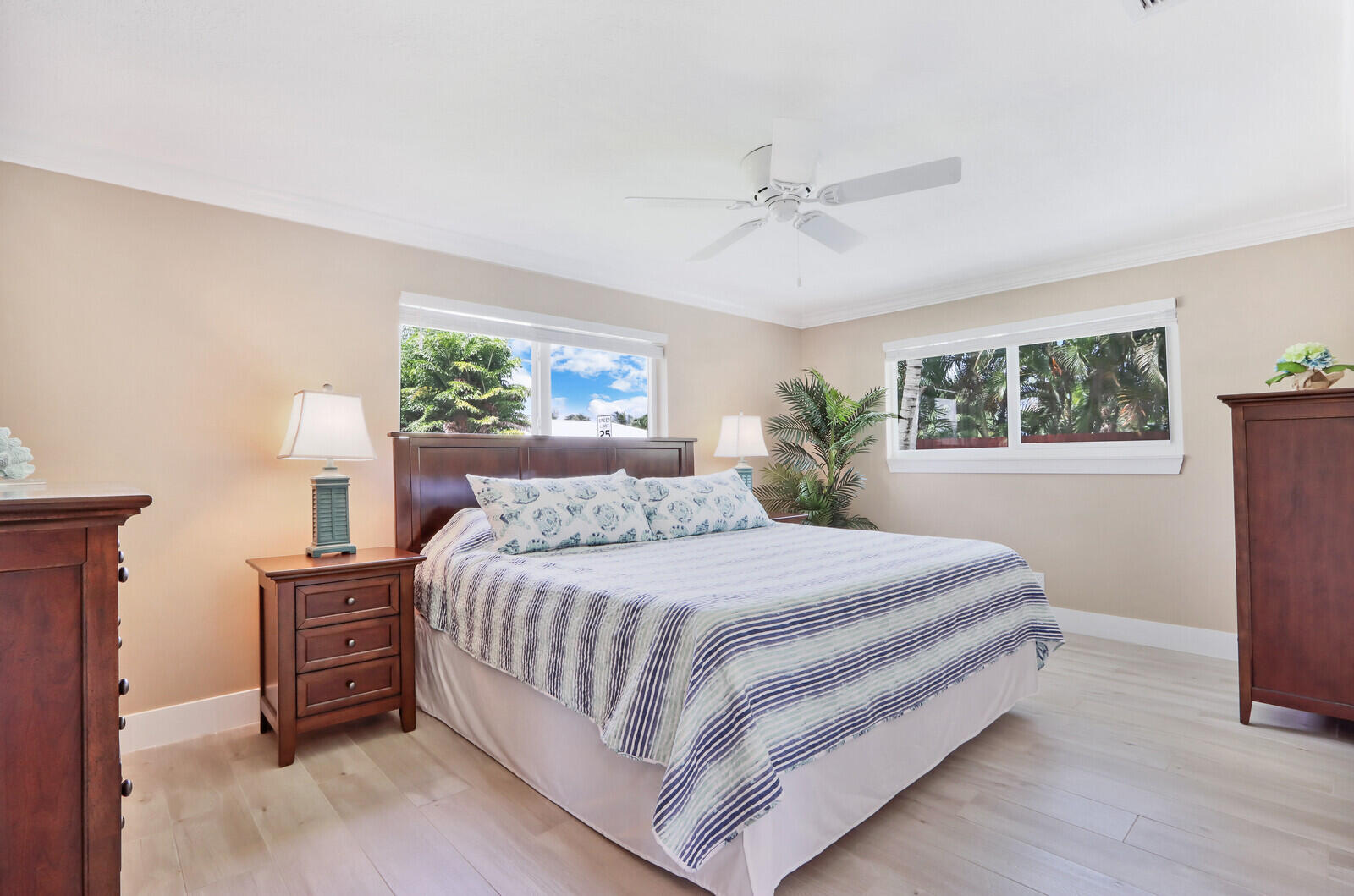 1615 Venus Avenue Jupiter, FL 33469 - Photo 16 of 24 Master Bedroom