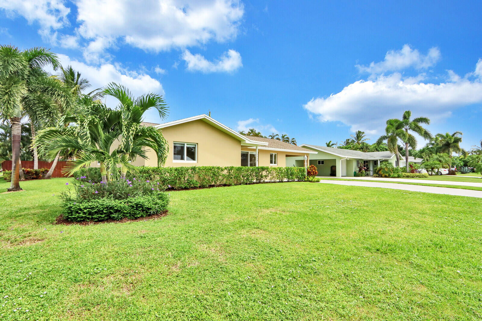 1615 Venus Avenue Jupiter, FL 33469 - Photo 2 of 24 Front Yard