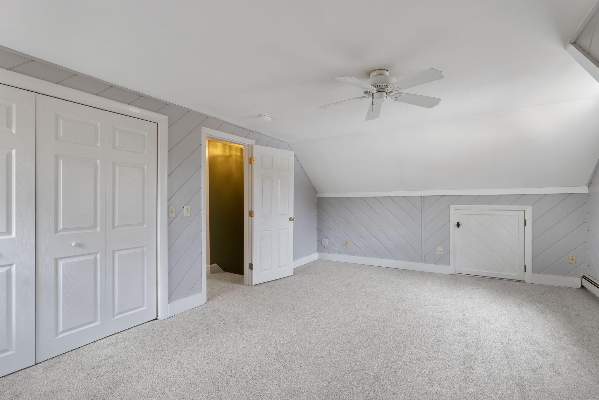 197 Edes Falls Road Naples, ME 04055 - Photo 29 of 63 2nd Floor Bedroom