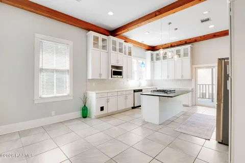 $300,000 | 510 Garfield Street, Lafayette, LA 70501
