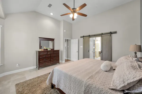 $499,900 | 42 East Knightsbridge Drive, The Woodlands, TX 77385